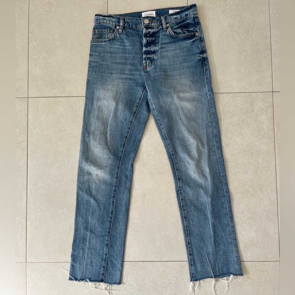 FRAME Le Slouch Straight Newell Jeans - LSLJ207 - Fit is Size 25